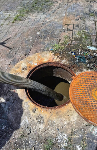 https://blockeddrainsforrestdale.com.au/uploads/2025/07/blocked-drains-50219.jpg