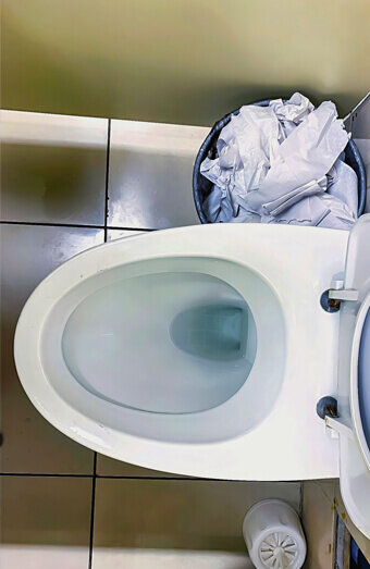 https://blockeddrainsforrestdale.com.au/uploads/2025/07/blocked-toilet-31722.jpg